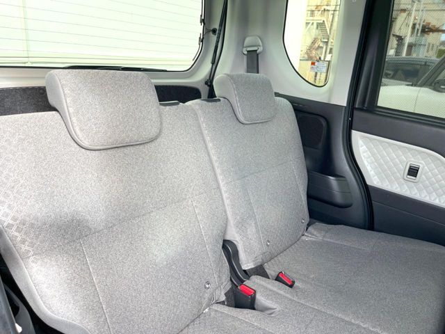 DAIHATSU TANTO 2021 Image 31