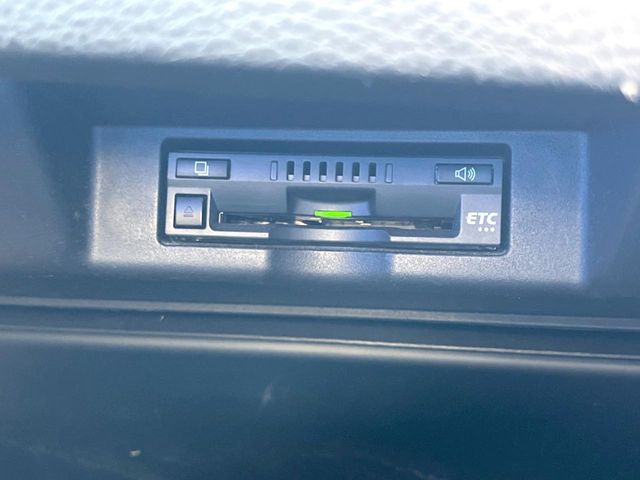 TOYOTA HARRIER 2WD 2017 Image 31