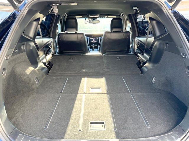 TOYOTA HARRIER 2WD 2017 Image 31