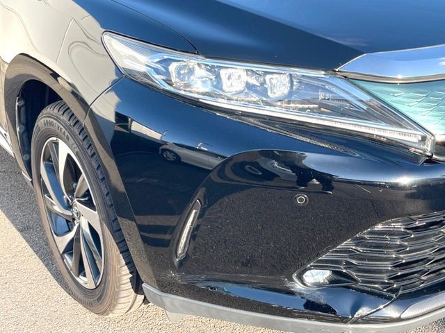 TOYOTA HARRIER 2WD 2017 Image 31