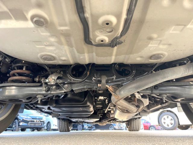 TOYOTA HARRIER 2WD 2017 Image 31