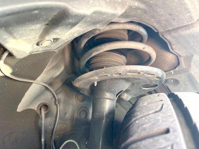 TOYOTA HARRIER 2WD 2017 Image 31