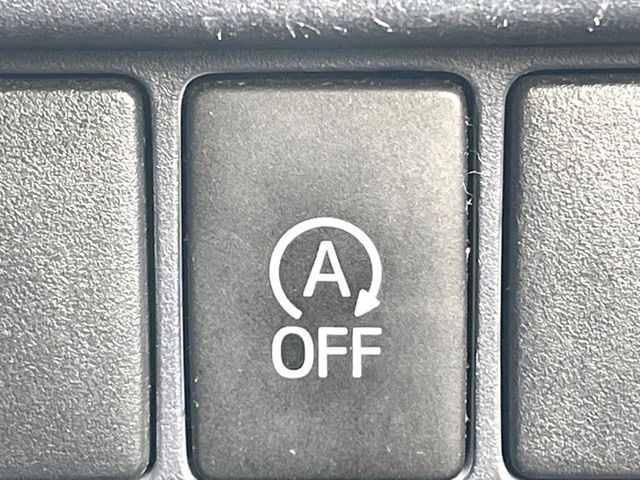 TOYOTA VOXY 2015 Image 31