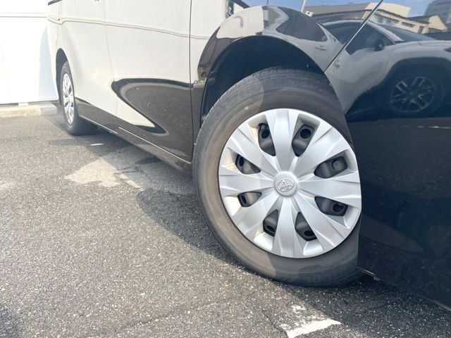 TOYOTA VOXY 2015 Image 31