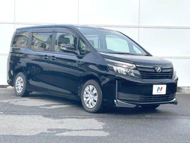 TOYOTA VOXY 2015 Image 31