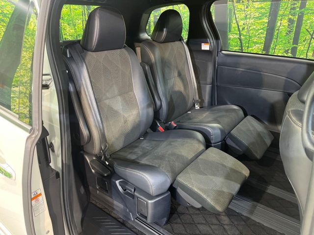 TOYOTA ESTIMA 2018 Image 31