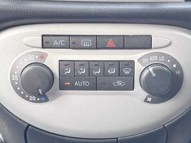 DAIHATSU MIRA GINO 2005 Image 31