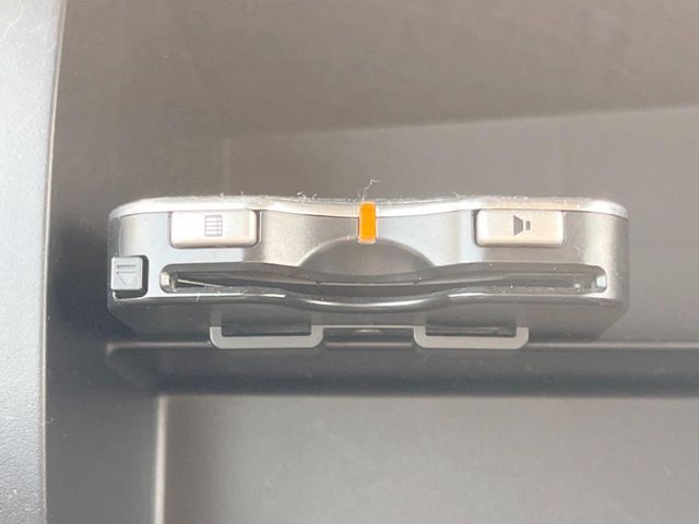 DAIHATSU MIRA GINO 2005 Image 31