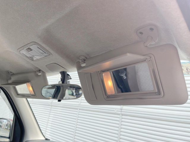 DAIHATSU MIRA GINO 2005 Image 31