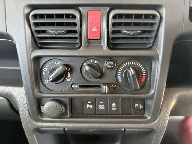 SUZUKI CARRY TRUCK 4WD 2024 Image 31