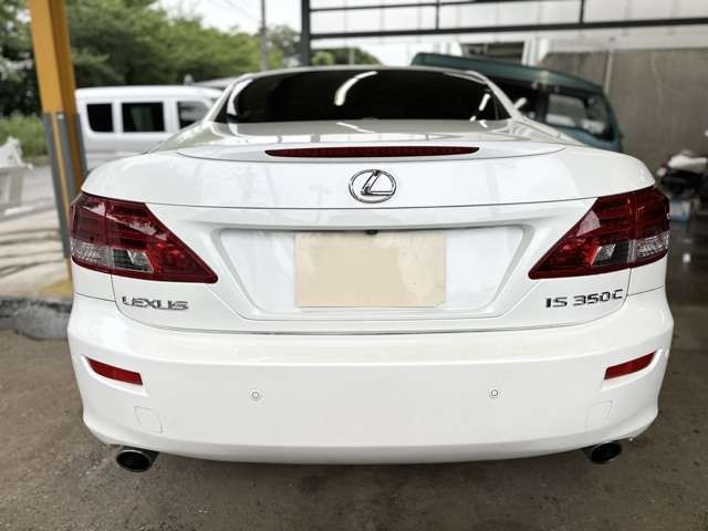 TOYOTA LEXUS IS350C 2010 Image 31