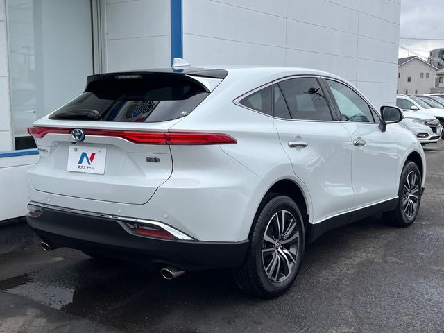 TOYOTA HARRIER HYBRID 2023 Image 31