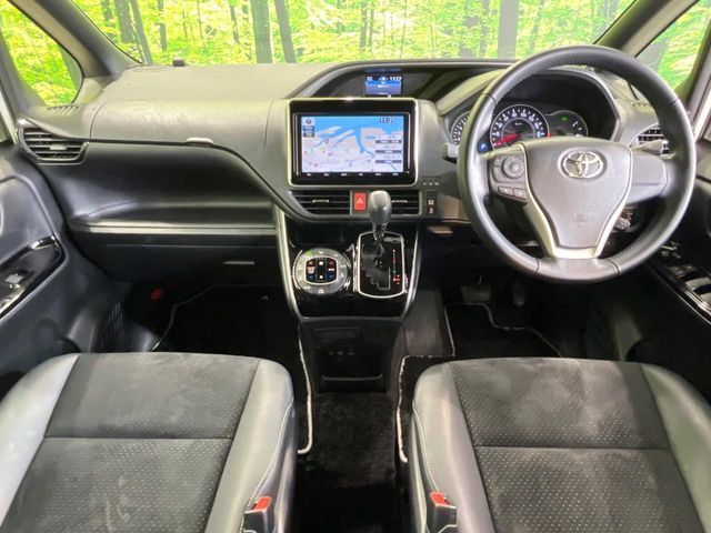 TOYOTA VOXY 2020 Image 31