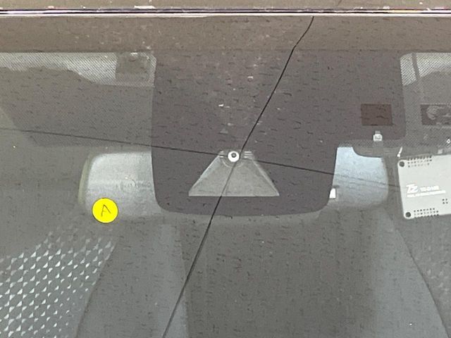 TOYOTA PRIUS 2017 Image 31