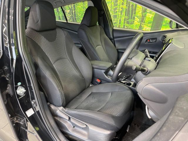 TOYOTA PRIUS 2017 Image 31