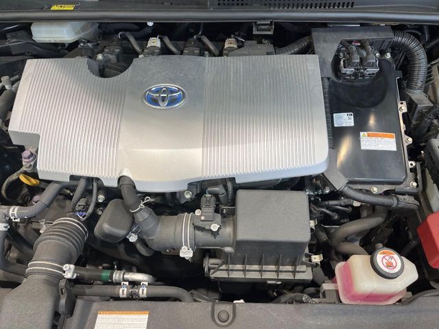 TOYOTA PRIUS 2017 Image 31