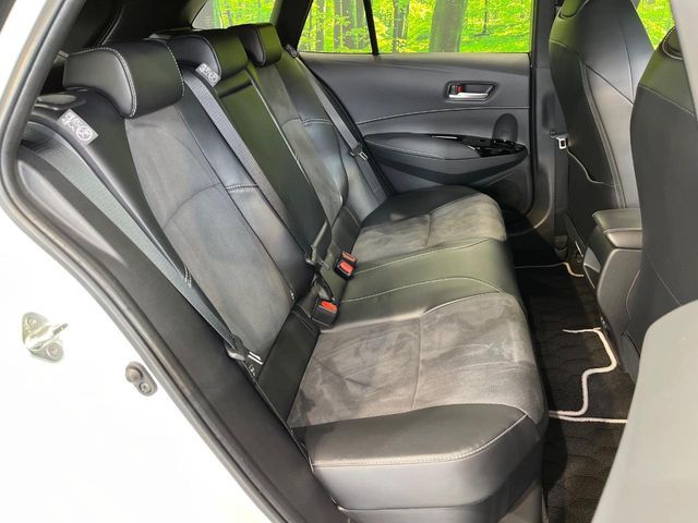 TOYOTA COROLLA TOURING HYBR 2024 Image 31