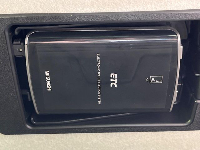 MAZDA BIANTE 2012 Image 31