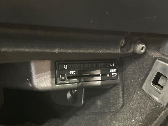 TOYOTA LEXUS IS300H 2014 Image 31