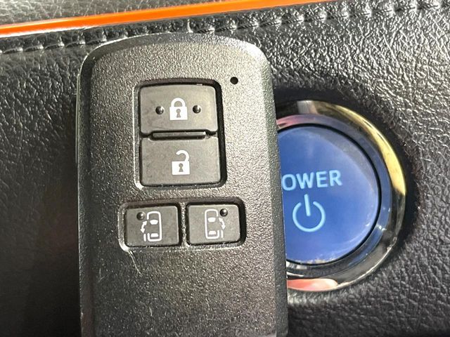 TOYOTA SIENTA HYBRID 2020 Image 31