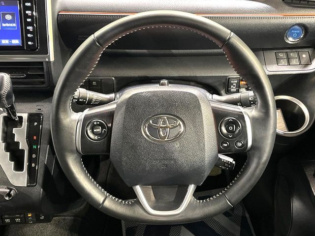 TOYOTA SIENTA HYBRID 2020 Image 31