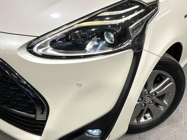 TOYOTA SIENTA HYBRID 2020 Image 31