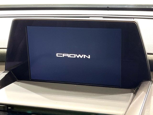 TOYOTA CROWN SEDAN HYBRID 2018 Image 31