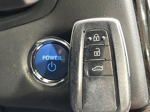 TOYOTA CROWN SEDAN HYBRID 2018 Image 31