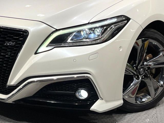 TOYOTA CROWN SEDAN HYBRID 2018 Image 31