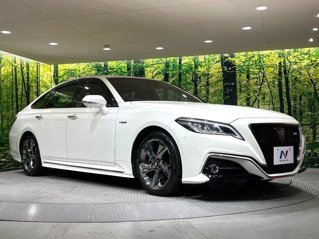 TOYOTA CROWN SEDAN HYBRID 2018 Image 31
