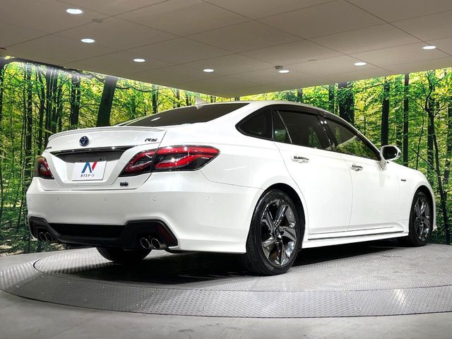 TOYOTA CROWN SEDAN HYBRID 2018 Image 31