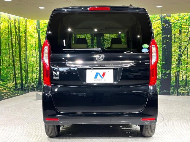 HONDA N BOX 2019 Image 31