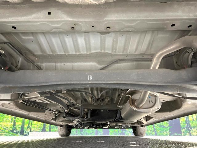 HONDA N BOX 2019 Image 31