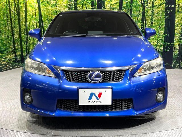 TOYOTA LEXUS CT200H 2013 Image 31