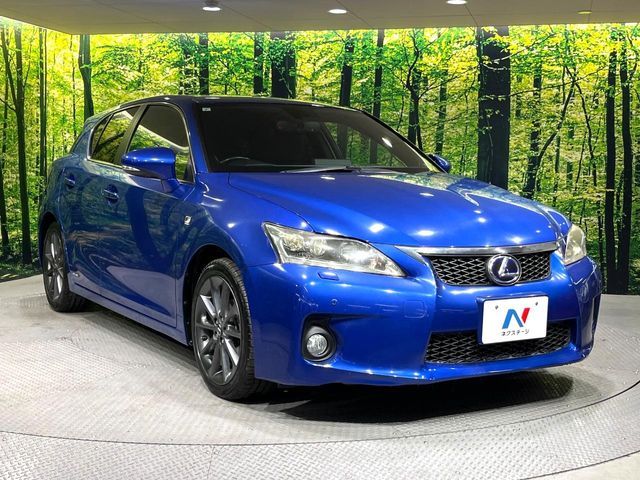 TOYOTA LEXUS CT200H 2013 Image 31