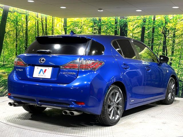 TOYOTA LEXUS CT200H 2013 Image 31