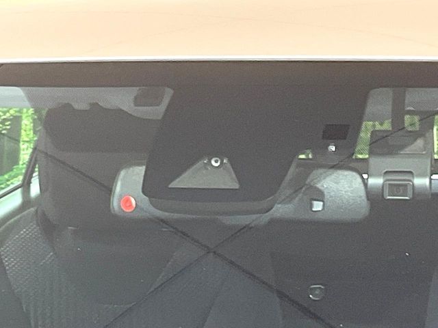 TOYOTA PRIUS 2019 Image 31