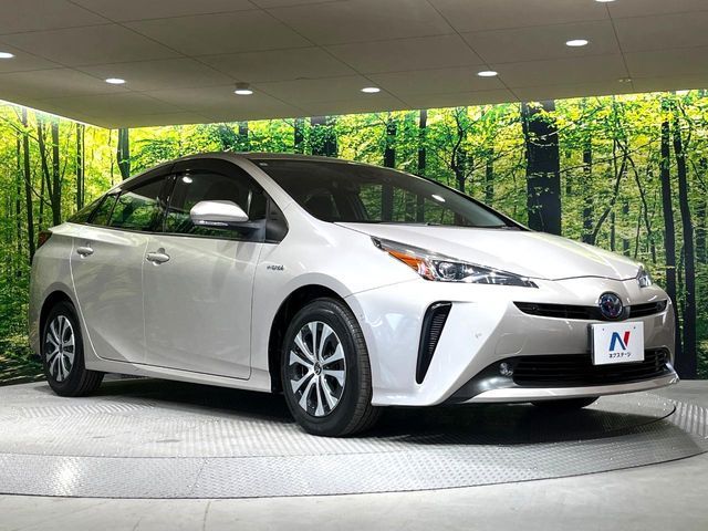 TOYOTA PRIUS 2019 Image 31