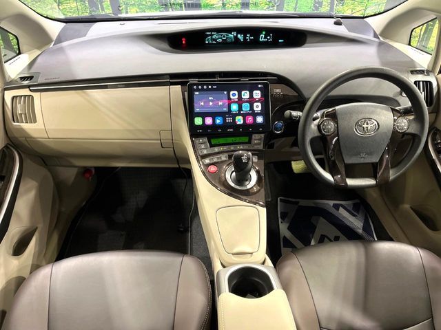 TOYOTA PRIUS 2014 Image 31