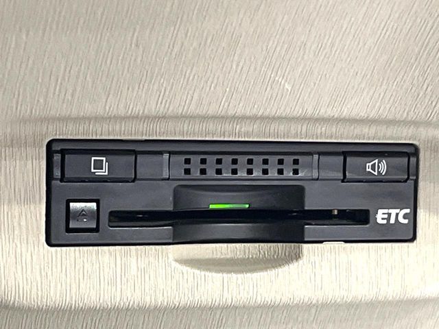 TOYOTA PRIUS 2014 Image 31