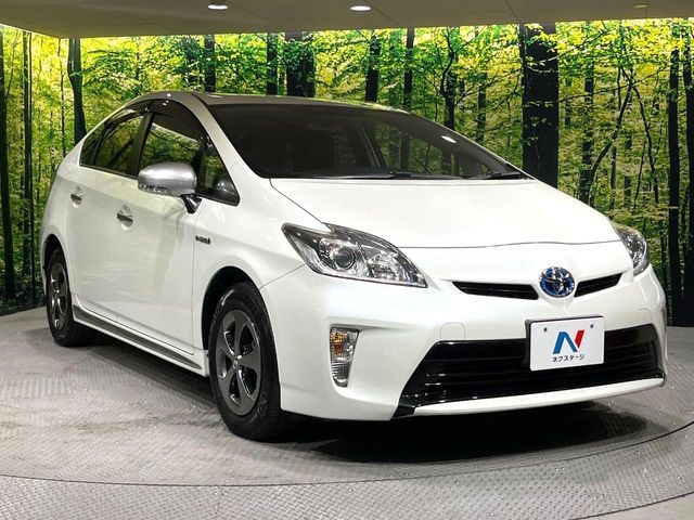 TOYOTA PRIUS 2014 Image 31