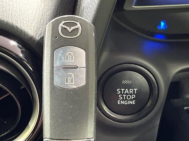 MAZDA DEMIO 2015 Image 31