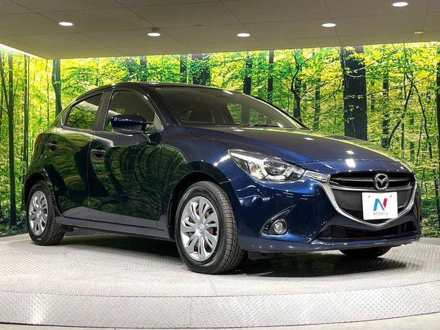 MAZDA DEMIO 2015 Image 31