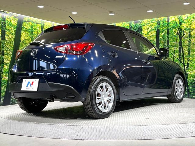 MAZDA DEMIO 2015 Image 31