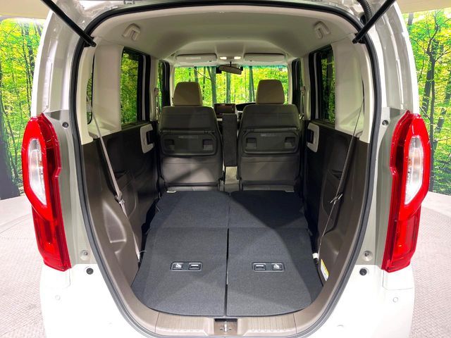 HONDA N BOX 2021 Image 31