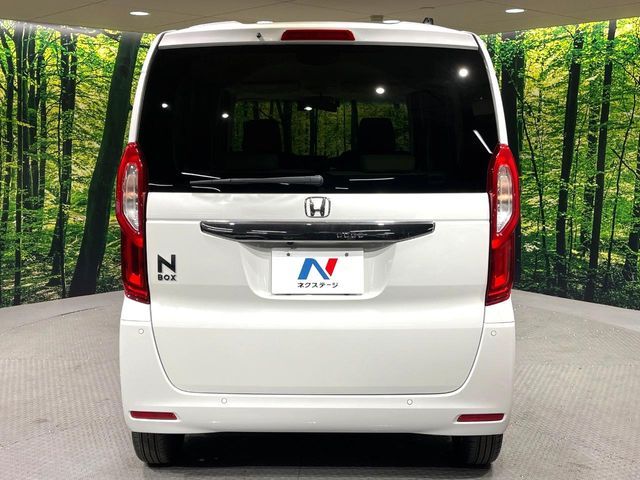 HONDA N BOX 2021 Image 31