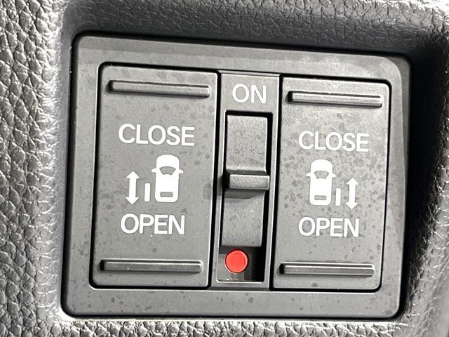 HONDA N BOX 2018 Image 31