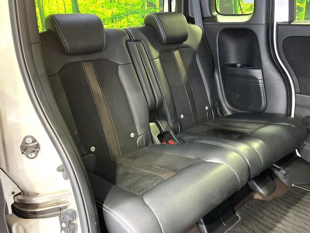 HONDA N BOX 2018 Image 31