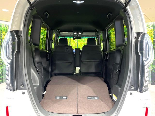 HONDA N BOX 2018 Image 31