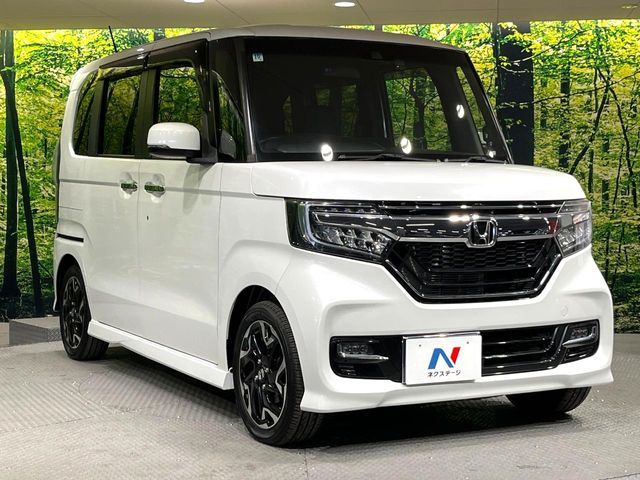 HONDA N BOX 2018 Image 31